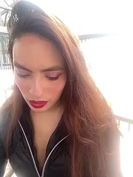 Snapshot of Adarha_Ramirez chatting on 04-27-26, 03:32 Adarha Ramirez online show from 04-27-26, 03:32
