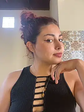 Snapshot of SweetSolei20 chatting on 11-19-25, 06:52 SweetSolei20 online show from 11-19-25, 06:52