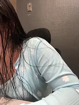 Emily Rivers  online show from 12-22-25, 01:19