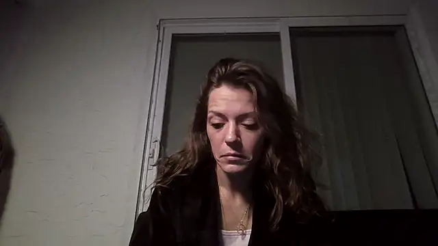 LaylaRainVIP online show from 12-15-25, 11:58