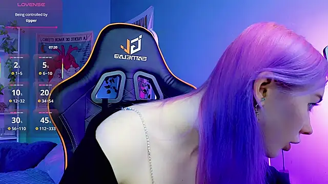 Kiara Dream online show from 10-19-25, 09:48