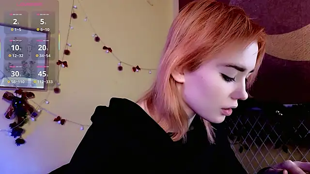 Snapshot of Kiara_Dream chatting on 01-16-26, 08:35 Kiara Dream online show from 01-16-26, 08:35