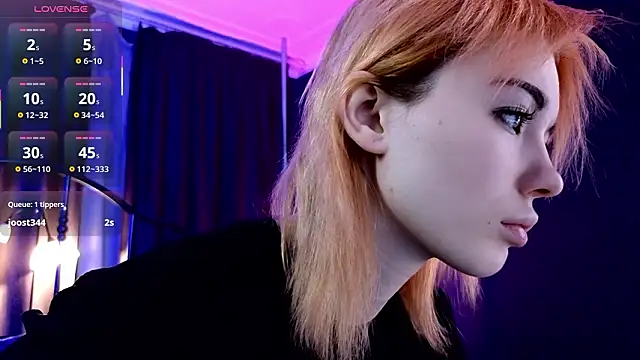 Snapshot of Kiara_Dream chatting on 01-31-26, 09:35 Kiara Dream online show from 01-31-26, 09:35