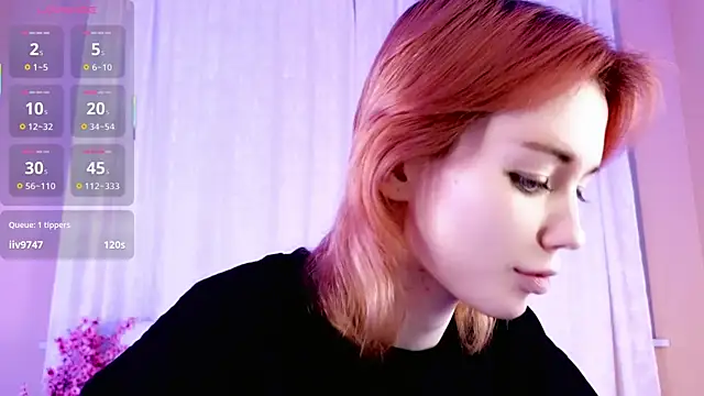 Kiara Dream online show from 04-07-26, 08:09