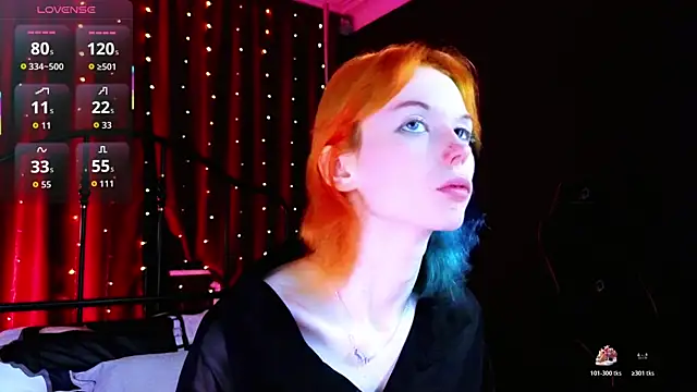 Snapshot of Kiara_Dream chatting on 07-12-26, 08:11 Kiara Dream online show from 07-12-26, 08:11