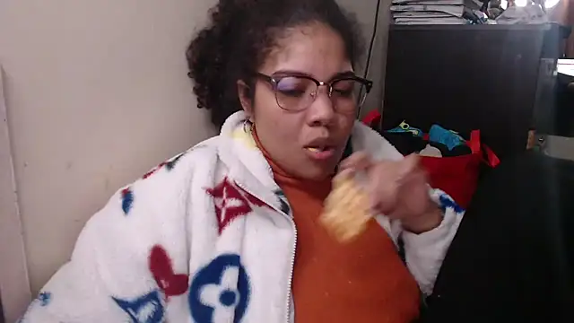 madelene online show from 02-16-25, 11:48