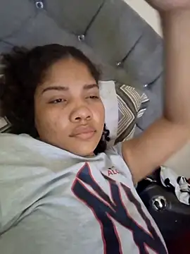 madelene online show from 02-24-25, 11:54