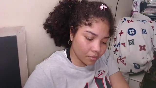 madelene online show from 03-15-25, 04:35