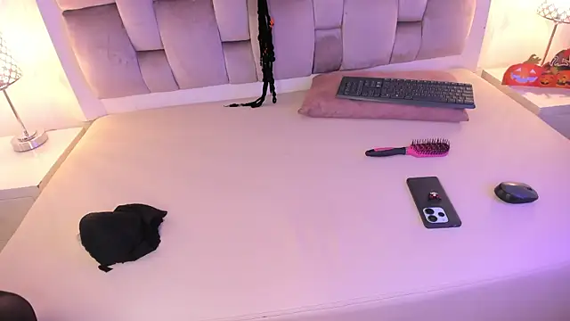 Snapshot of Dannika07 chatting on 10-30-25, 03:08 Dannika07 online show from 10-30-25, 03:08