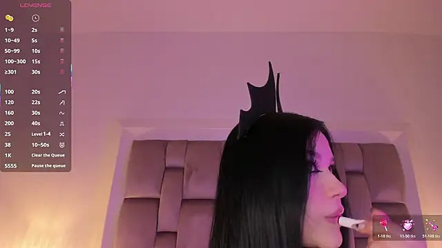 Snapshot of Dannika07 chatting on 12-22-25, 03:47 Dannika07 online show from 12-22-25, 03:47