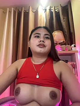Snapshot of Annafoxy2xx chatting on 02-14-26, 05:43 Annafoxy2xx online show from 02-14-26, 05:43