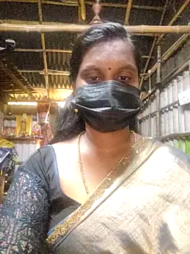 Snapshot of Tamildivya18 chatting on 09-22-25, 06:26 Tamildivya18 online show from 09-22-25, 06:26