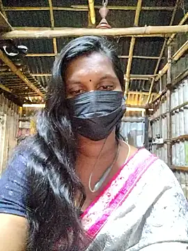 Snapshot of Tamildivya18 chatting on 10-09-25, 03:59 Tamildivya18 online show from 10-09-25, 03:59
