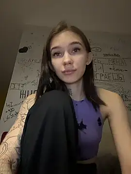 Snapshot of AsyaMiller chatting on 12-04-25, 02:15 AsyaMiller online show from 12-04-25, 02:15