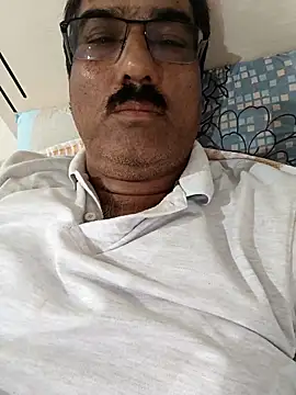 moonflower25 online show from 10-15-25, 07:19