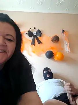 Snapshot of BlacReign chatting on 10-23-25, 12:59 BlacReign online show from 10-23-25, 12:59