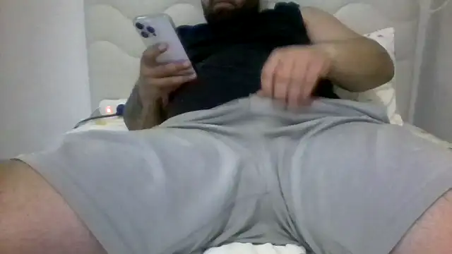 Snapshot of hardick582 chatting on 11-02-25, 09:50 hardick582 online show from 11-02-25, 09:50