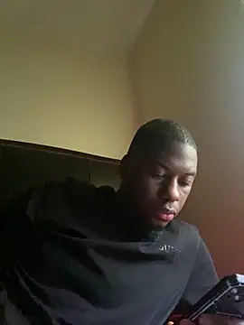 Snapshot of ThickDic28 chatting on 06-10-26, 02:16 ThickDic28 online show from 06-10-26, 02:16