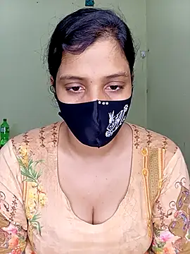 Snapshot of Rose-luckey chatting on 12-02-25, 06:25 Rose-luckey online show from 12-02-25, 06:25