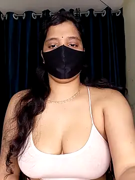 Rose-luckey online show from 02-12-26, 01:50