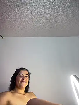 Snapshot of alice_shyness chatting on 11-01-25, 11:29 alice shyness online show from 11-01-25, 11:29