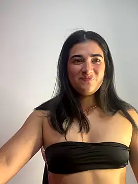 Snapshot of alice_shyness chatting on 11-13-25, 02:10 alice shyness online show from 11-13-25, 02:10