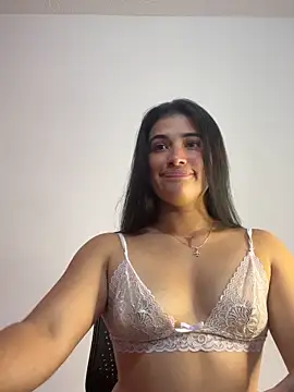 Snapshot of alice_shyness chatting on 11-18-25, 03:56 alice shyness online show from 11-18-25, 03:56