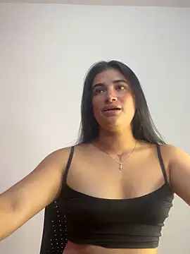 Snapshot of alice_shyness chatting on 11-20-25, 04:34 alice shyness online show from 11-20-25, 04:34