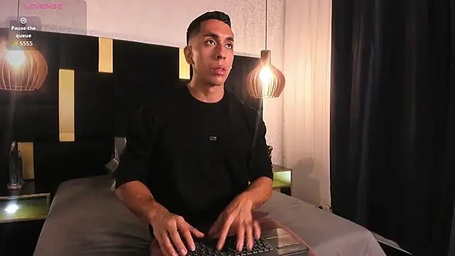 Snapshot of Lucio__Fox chatting on 05-21-26, 11:50 Lucio Fox online show from 05-21-26, 11:50