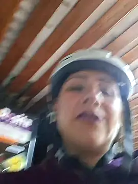 CAROLINE  07 online show from 09-17-25, 12:18