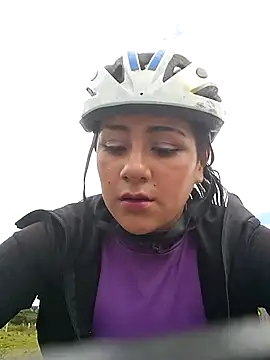 CAROLINE  07 online show from 09-24-25, 01:47