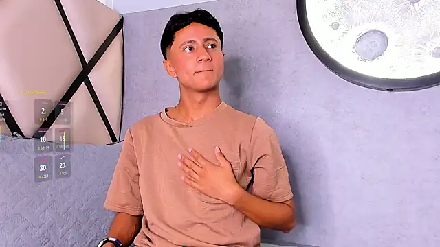  Leohot  online show from 09-19-25, 03:30