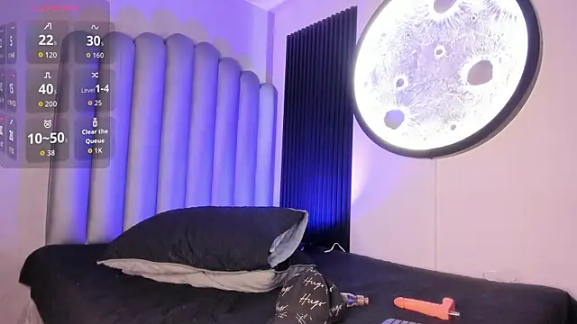  Leohot  online show from 10-18-25, 04:15