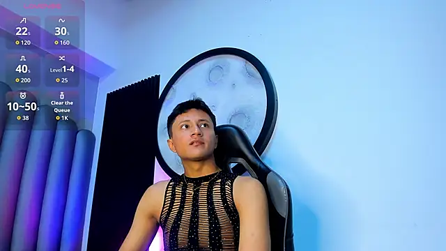  Leohot  online show from 11-14-25, 03:27