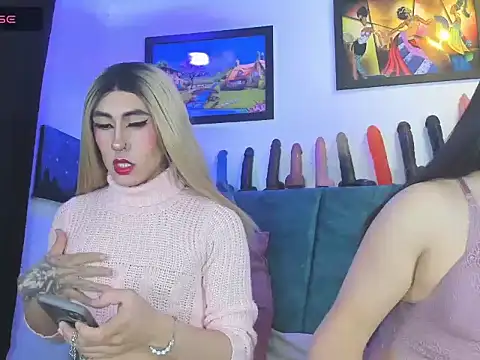 Snapshot of TransPrideAngels chatting on 12-16-25, 12:26 TransPrideAngels online show from 12-16-25, 12:26