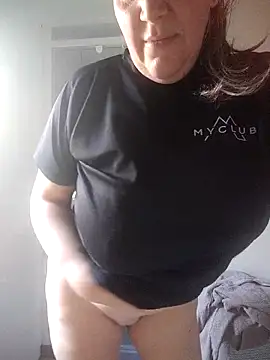 Snapshot of Feelineducentre chatting on 02-28-26, 10:27 Feelineducentre online show from 02-28-26, 10:27