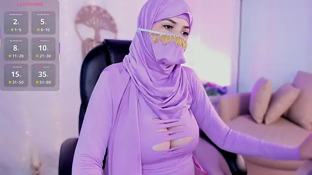 Snapshot of salma_isawwii chatting on 09-26-25, 01:48 salma isawwii online show from 09-26-25, 01:48