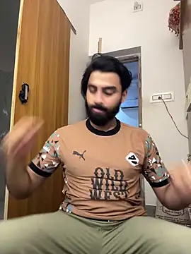 hottestboy03 online show from 10-08-25, 08:34