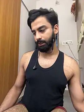 Snapshot of hottestboy03 chatting on 10-11-25, 05:50 hottestboy03 online show from 10-11-25, 05:50