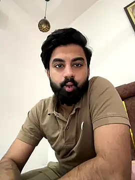 hottestboy03 online show from 11-18-25, 05:01