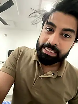 Snapshot of hottestboy03 chatting on 01-15-26, 06:40 hottestboy03 online show from 01-15-26, 06:40