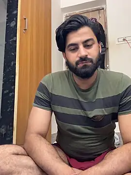 Snapshot of hottestboy03 chatting on 02-24-26, 09:46 hottestboy03 online show from 02-24-26, 09:46