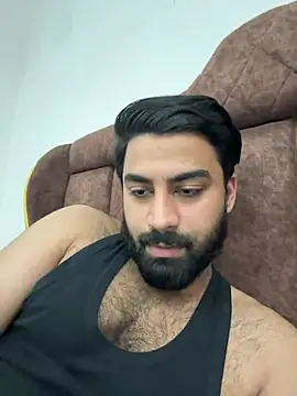 Snapshot of hottestboy03 chatting on 03-11-26, 06:36 hottestboy03 online show from 03-11-26, 06:36