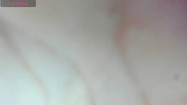 Snapshot of emahills__axelrose chatting on 09-25-25, 12:25 emahills axelrose online show from 09-25-25, 12:25