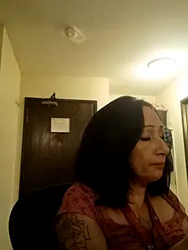 Dirtywhitebitch5150 online show from 11-25-25, 05:18