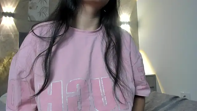 Snapshot of Karoll_Teyes chatting on 01-17-26, 11:48 Karoll Teyes online show from 01-17-26, 11:48