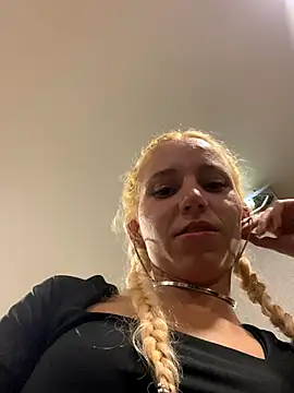 Bruna551 online show from 10-18-25, 02:58