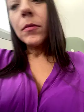 lucioliveira online show from 10-09-25, 03:10