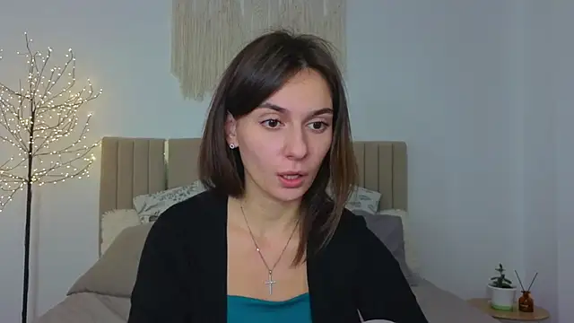 Little mia   online show from 12-02-25, 10:38