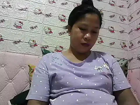 Pilipinalyn23 online show from 05-22-26, 01:17